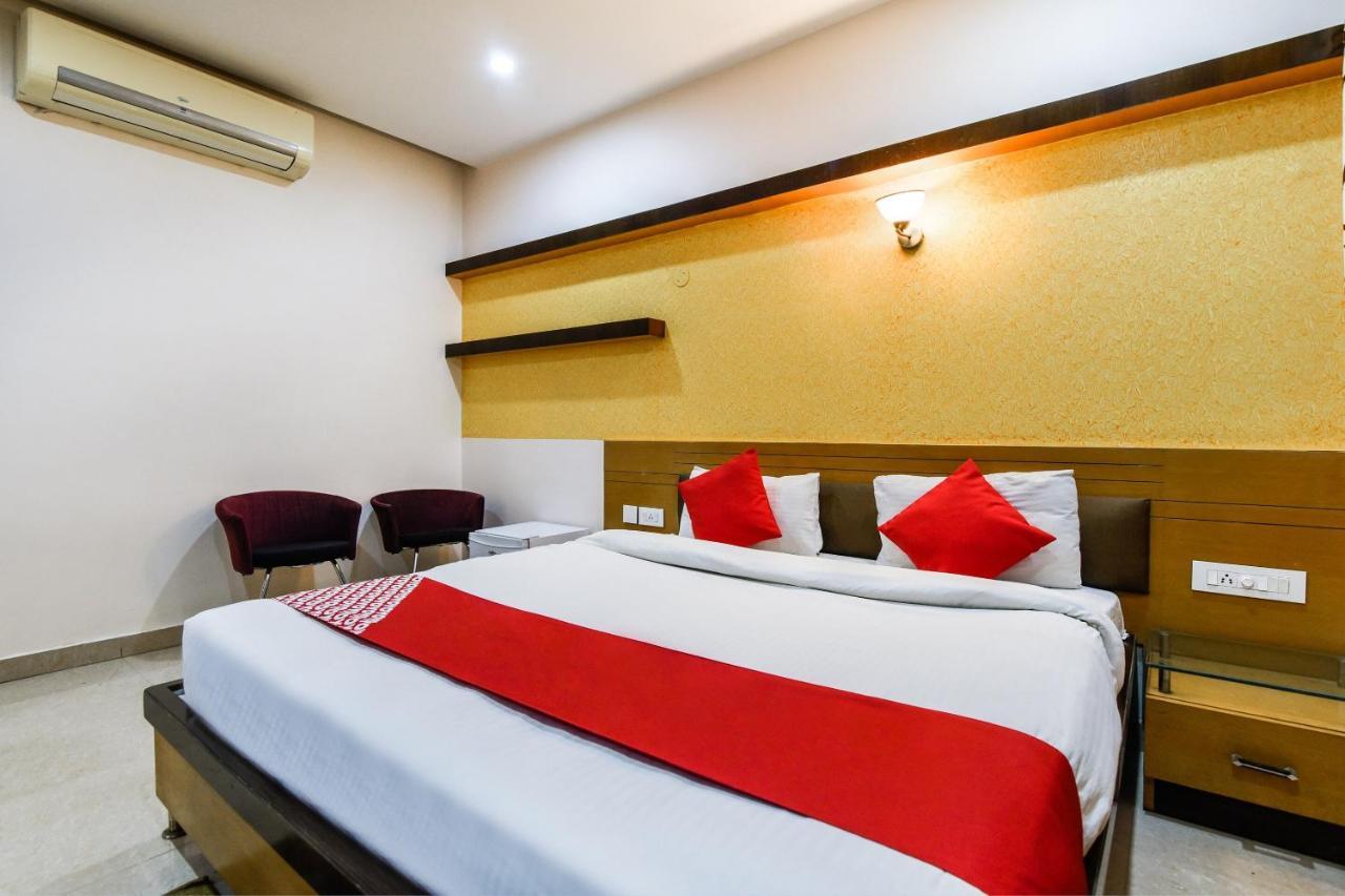 Oyo 30414 Hotel Us Residency Aurangabad  Εξωτερικό φωτογραφία